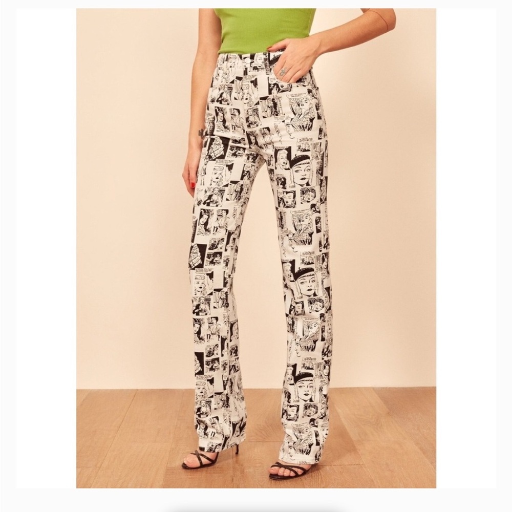 VGUC Reformation Newsprint High Rise straight leg jeans. Size 27